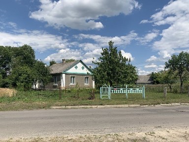 Продаж будинку з ремонтом біля Рівного