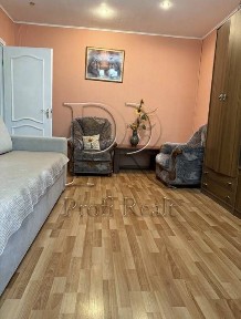 Продаж 1 кімн. квартири за адресою