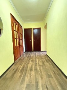 Продаю 2х комнатную квартиру в Ингульском районе.