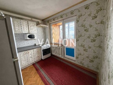 Київ, Райдужна вул., 17А