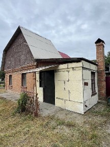 Продається півбудинку по вул. Нестайка (Щорса)