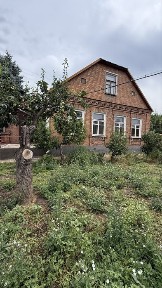 Продаю дом центрально - городской район 6 комнат улица Украинская 52 Просторный дом 158 м² с садом и 2 гаражами
