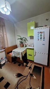 Продам 1 кім крупногабаритну квартиру з електроопаленням