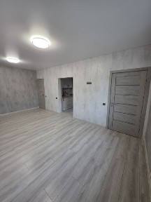 Двох кімнатна квартира 1 поверх