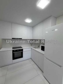 1к квартира (Евродвушка) біля метро в новому ЖК 4U! Вул Наумова (Мудрка) 1-Б
