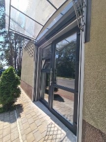 Здається комерційне приміщення на вул. Северинівська 105К, площа 12 кв. м • ID 33507174