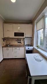 Продається 1-кімнатна квартира по вулиці Рональда Рейгана 10