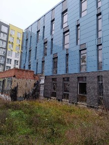 Комерційна споруда (бізнес + торгівля), ділянка 34 сотки, Синергія