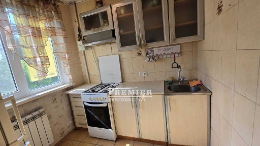 2-кімнатна квартира 48 м² роздільні кімнати 2 балкони Черемушки ОСББ