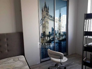 2-кімнатна квартира 77 кв. м з якісним ремонтом. Бочарова