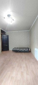 Продам 1-кімнатну квартиру в Дергачах на вул. Садовій з індивідуальним газовим опаленням