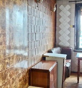 D1M Продам 1 кімнатну квартиру біля м. Армійська. Під ремонт