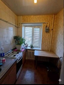 Продам 2 комнатную квартиру Чугуев
