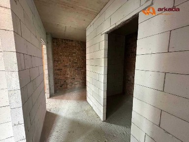 Продаю 2кімнатну квартиру в центрі. ЖК Шелест. 60м2