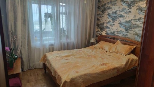 Продам 3-комн квартиру в районе Радистов ул.