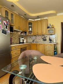 Здам в оренду 1 кім квартиру Депутатська 23 А, поруч метро 