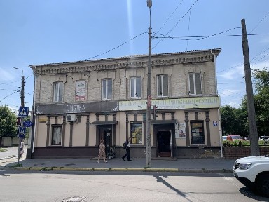 Здам приміщення по Перемоги, центр