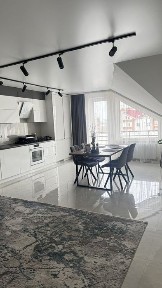 Продаж 3-кімнатної квартири вул. Квітки Цісик, Старий парк