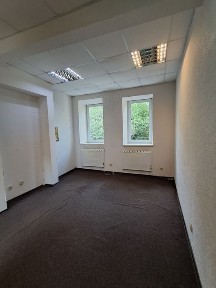 Оренда 23м2 Центр поруч метро-3хв. (червона гилка) без комисії