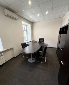 Продаж/оренда 3 каб. офіс/квартира вул. Князів Острозьких, 5/2б. 51м2