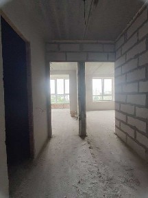 Однокімнатна квартира в гарному районі на середньому поверсі, будинок готується до здача, купити квартиру