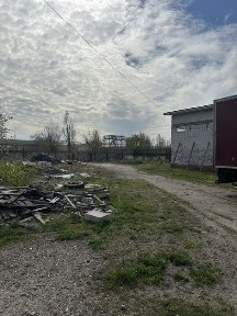 Продам базу з власною землею