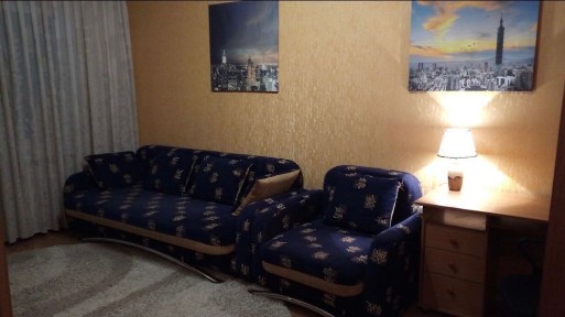 Здається 1к кв, Поліська, 20