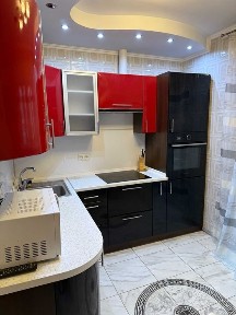Простора 2х кім. кв. вул. Ахматової, 39А. Метро Позняки, Осокорки