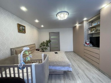 Продаж 2 кім Корольова