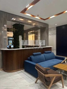 Продаж 2к квартири 85м2 без ремонту Edelweiss House Звіринецька 70А Печерськ Ботсад