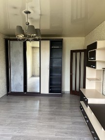Продаж 1-к квартири вул. Григоровича - Барського 7а