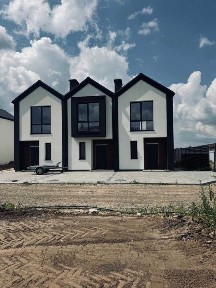 Таунхаус 70 м² + 1,5 сотки за ціною квартири + ГАЗ + 2 паркомісця! Святопетрівське, під Києвом.