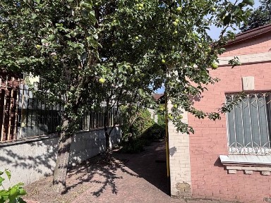 Продаж ділянки 9сот. з будинком пр-кт Лобановського 56, без комісіі
