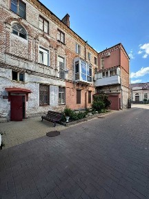 Продаж 2-кімнатної квартири в центрі міста