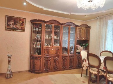 Продаж 2-кімнатної квартири 56 м² + ГАРАЖ + КЛАДОВА |2-й поверх | Ремонт | Меблі | Техніка