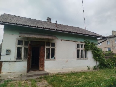Продається будинок в центрі міста Городенка