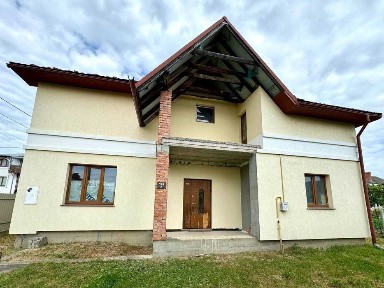 Продам будинок в Крихівцях