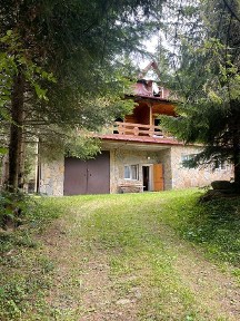 Продаж. Еко-садиба в серці Карпат. Місце, яке неможливо повторити.
