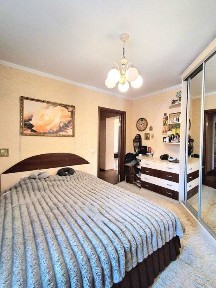 Продам 3 кімнатну квартиру Ремонт! Ліс!