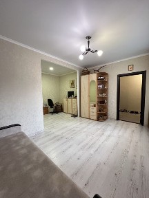 Велика простора 3к квартира на вул, Холодногірська