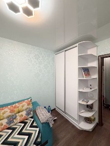 3-кімн квартира на Скд, цегла, 3/9 з ремонтом, меблі і техніка