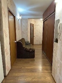 Продам просторную 3-комнатную квартиру в ТОП-локации Хортицкого района