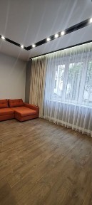 Сахарова 22, 2 спальні і кухня-студія, перше заселення!