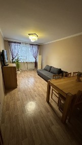 Здається 2-кімнатна квартира в центрі міста можна на короткий термін