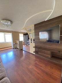 Продам 2к кв-ру на Робочій 73