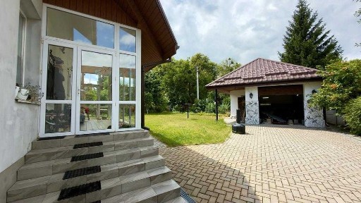 Просторий будинок 183 м² з ремонтом, каміном, гаражем та спортзалом у Рівному !
