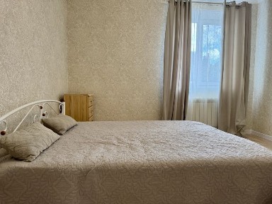 БЕЗ комісії! Затишна 1-кімнатна квартра, газ, балкон, 1й поверх над комерцією