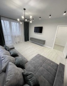 Сдам 2 ком квартиру м Харьковская м Позняки ЖК Лебединый