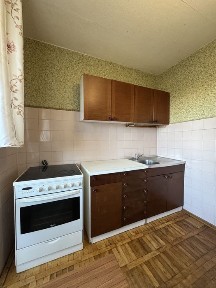 Оренда 2х кім квартири Харьковське шосе 65 м Позняки Вирлиця Харьковське 5 хв