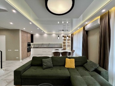 Оренда стильної дворівневої, 2-кім. 100м2 з генератором та паркінгом в сучасному ЖК Квартет на Липківського